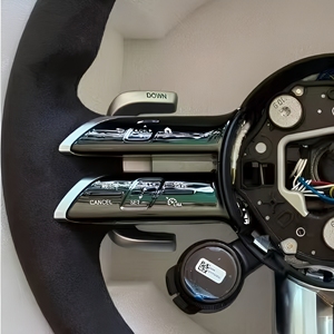 <span class=keywords><strong>Volante</strong></span> de Fibra de Carbono para <span class=keywords><strong>Mercedes</strong></span>-Benz A35 <span class=keywords><strong>A45</strong></span> C63 C43 E53 E63 G63 G500 G55 AMG GT S63 GLE63 GLA45 W223 - Product Image 2