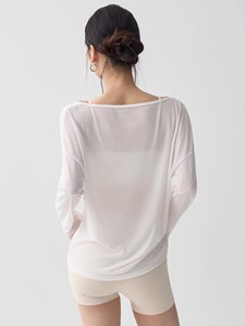 Nuovissimo Top Yoga alla Moda, Vestibilità Perfetta, Asciugatura Rapida, Manica Lunga, Ultra Sottile, Bianco, Comodo e Traspirante - Product Image 4
