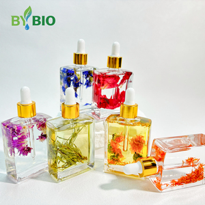 Huile Capillaire à la Menthe Poivrée et aux Herbes – Soin Naturel Nourrissant pour le Cuir Chevelu – Pour Tous Types de Cheveux – Vente Flash - Product Image 2