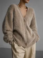 Automne hiver dame Commute Base Jaket tricoté épais cachemire laine femmes Cardigan Chic col en V simple boutonnage à manches longues pull