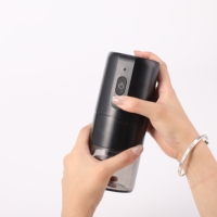 Nouvelle conception de moulin à café électrique miniature, rechargeable par USB, portable, en acier inoxydable, avec meules en céramique, pour hôtel et usage domestique