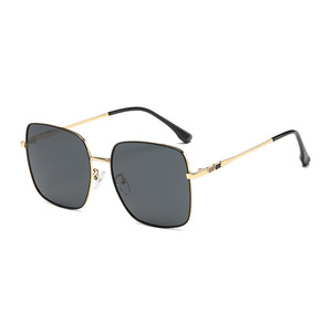 Lunettes de soleil pour femmes, rectangulaires, monture intégrale, polarisées, UV400, rétro, protection solaire, adulte, 2025 - Product Image 5