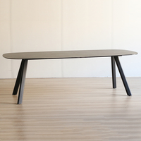 Table à manger moderne en fer et en bois pour la cuisine pour la maison Restaurant Bureau Banquet Home Bar Loisirs Table basse de négociation