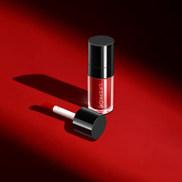 Tube de brillant à lèvres rond tendance avec grand applicateur, flacon vide en plastique pour gloss à lèvres, personnalisable avec logo, anti-fuite, emballage de maquillage écologique
