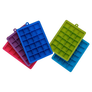 Molde de Hielo Cuadrado de Silicona de Grado Alimenticio, Flexible, Portátil, de Gran Capacidad, con 24 Cavidades, Reutilizable, Apto para Lavavajillas, para Helados - Product Image 5