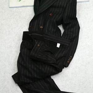 Traje Italiano VBC Vitale Barberis Canonico de Franela a Rayas Anchas, 100% Lana Transpirable, 360g, Traje de Lujo Cruzado para Hombre - Product Image 6