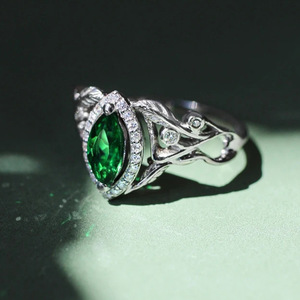 Anelli da Donna con Zirconi a Marquise, Gioielli Trendy Europei per Uso Quotidiano - Product Image 1