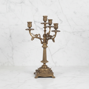 เชิงเทียนทองเหลืองสไตล์โรโคโคโบราณแบบยุโรป 5 แขน จำนวน 1 ชิ้น สำหรับตกแต่งบ้านและศาสนา - Product Image 4