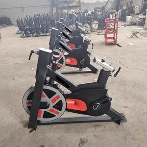 Bicicleta <span class=keywords><strong>de</strong></span> <span class=keywords><strong>Spinning</strong></span> <span class=keywords><strong>para</strong></span> Gimnasio, Proyecto Comercial, Clubes <span class=keywords><strong>de</strong></span> Ciclismo, Máquinas <span class=keywords><strong>de</strong></span> Ejercicio Cardiovascular, Equipo <span class=keywords><strong>de</strong></span> Fitness <span class=keywords><strong>para</strong></span> Perder <span class=keywords><strong>Peso</strong></span>, Paquete al por Mayor - Product Image 5