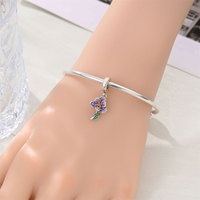 Accessoires de bracelet décoratifs DIY : fleurs d'iris, violons, trèfles à quatre feuilles, pendentifs breloques, fils de perles, argent plaqué cuivre