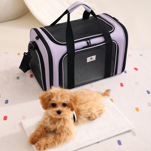 Bolsa de viaje para mascotas, bolso de hombro plegable de poliéster transpirable de gran capacidad para gatos y perros, color morado, azul, rosa, café - Product Image 1