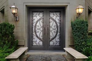 Porte extérieure en fer forgé de style français moderne avec vitrage de sécurité personnalisé - Product Image 6