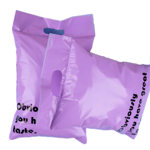 Venta al por mayor de ropa de comercio electrónico, bolsas de envío gruesas, impermeables, autosellantes, embalaje, protección contra el polvo, bolsas de correo impresas - Product Image 1