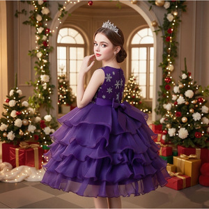 Robe de princesse de Noël pour filles, robe de scène rouge avec motif flocon de neige pour enfants - Product Image 3