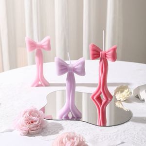 Bougie parfumée artisanale en forme de nœud papillon, accessoire photo style Instagram, cadeau pour invités, décoration de mariage, cire de soja mélangée disponible - Product Image 3