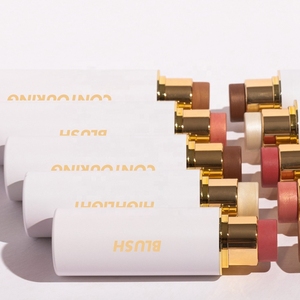 Bâton de fard à joues multi-usages crémeux rose imperméable végétalien sans cruauté aux animaux hautement pigmenté finition mate maquillage pour le visage - Product Image 1