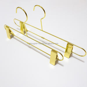 <span class=keywords><strong>Perchero</strong></span> de Metal para pantalones de niños y adultos, Clip extraíble, ropa interior, colgador de tienda de ropa, nórdico, dorado - Product Image 4