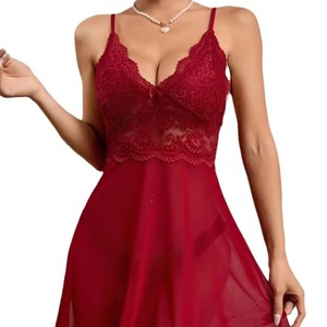 Nouvelle lingerie sexy transparente de style européen et américain, robe de nuit en dentelle, camisole, robe longue, ensemble de lingerie avec string. - Product Image 2