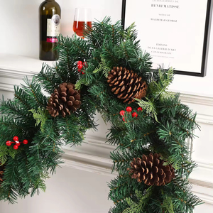 Guirnalda de <span class=keywords><strong>Pino</strong></span> Flocado de 2.7m con Piñas y Bayas Rojas, Preiluminada, Decoración Navideña para Chimenea y Escaleras, para Fiestas en Interiores y Hogar - Product Image 3