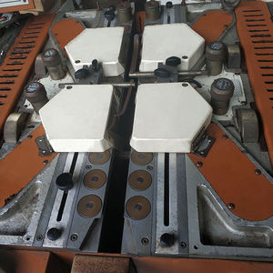 4-Wheel Rand Polijstmachine Voor Lederen Riemen Maken Van Hoge Precisie <span class=keywords><strong>Finisher</strong></span> Voor Schoenmaken - Product Image 4