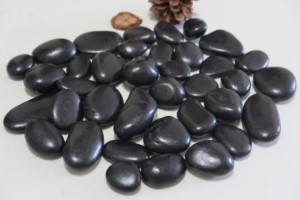 Highly <strong>Polished</strong> Natural Black <strong>River</strong> Rock Cobbles &amp; Pebbles Outdoor Garden Decorative Landscaping <strong>Stone</strong> Paving - Product Image 4