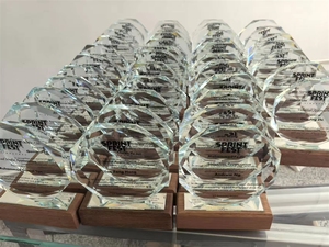 <span class=keywords><strong>Cube</strong></span> en <span class=keywords><strong>cristal</strong></span> K9 3D personnalisable, base rectangulaire carrée blanche, ornement fait main, autres artisanats pour la décoration de la maison, utilisation au bureau - Product Image 6
