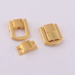 Высококачественная металлическая деревянная шкатулка для ювелирных изделий маленького размера золотого цвета, защелка с защелкой от китайского завода