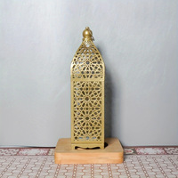 Lampes à LED en métal blanc doré Lanternes Décoration de mariage Centres de table Creux Vintage Ramadan Eid Décor Lanterne Lumière de table