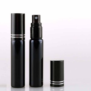 OEM 5Ml <span class=keywords><strong>8Ml</strong></span> 10Ml 12Ml Đen UV Glass Refillable Chai Nước Hoa Với <span class=keywords><strong>Atomizer</strong></span> Rỗng Nước Hoa Trường Hợp Với Tangent Bìa Cuộn Trên - Product Image 1