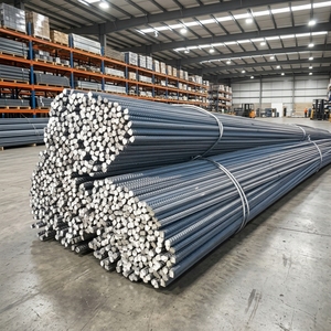 Hrb400 Barres d'armature déformées de 10 mm en <span class=keywords><strong>acier</strong></span> revêtu TNT, Gr-40, laminées à chaud, nervurées, soudables, pour renforcement, en stock important - Product Image 1