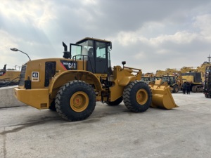 Chargeuses sur pneus d'occasion de bonne qualité Engins de terrassement Cat 966h of Sale - Product Image 3