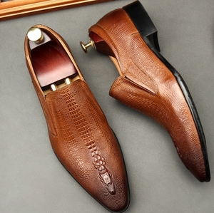 Chaussures habillées formelles pour hommes en cuir véritable respirant à imprimé crocodile, à bout pointu, pour affaires et mariages - Product Image 5
