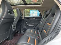 En stock BESTUNE T77 Modèle 2018 2019 2020 230 TID Automatique Édition Premium National VI