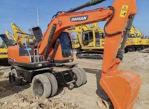 Excavadora Doosan DX150W usada, máquina excavadora de segunda mano DX150, excavadora de ruedas a la venta - Product Image 3