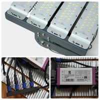Projecteur extérieur 320W, éclairage de stade, projecteur de chantier IP66, application routière, garantie 5 ans, haute luminosité