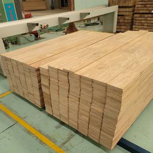 Papan Dek Kayu Rekayasa, Tahan UV dan Anti-Lengkung, Solusi Dek dengan Perawatan Rendah untuk Ruang Hidup Luar Ruangan - Product Image 6