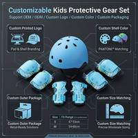 Ensemble complet de protection pour le roller des enfants, comprenant un casque, des genouillères, des protections épaisses en spandex pour une protection professionnelle