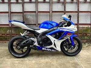 Suzuki GSX-R600 600cc, Motocicleta Deportiva Mediana para <span class=keywords><strong>Pista</strong></span> y Calle - Product Image 4