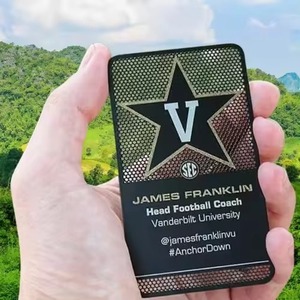 Tarjeta de visita de Metal de acero inoxidable de lujo grabada en relieve tarjeta de visita VIP de membresía personalizada calidad barata para oficina - Product Image 5