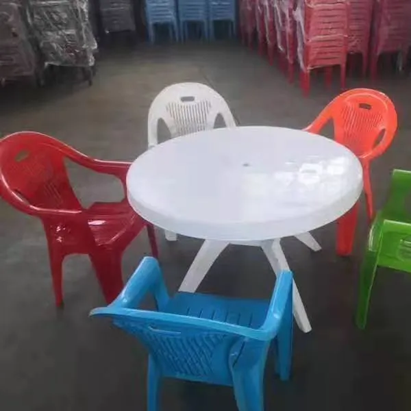 Adulto ristorante con giardino esterno impilabile sedie di plastica a buon mercato