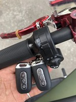 Nouvelle trottinette électrique 2026 à pneus larges de 10 pouces pour adultes, moto électrique Citycoco à roues larges avec moteur puissant
