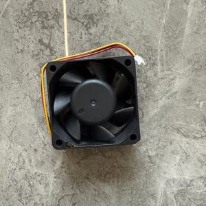 Ventilador de Refrigeración para Servidor CB0500H01 6025 DC24V 0.10A de 3 Cables MMF-06F24ES-RP3, Controladores Dedicados PLC PAC Fanuc - Product Image 2
