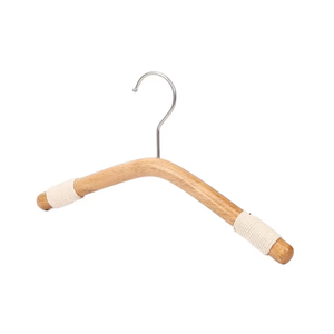 Owentek – Cintres pour bébés en bois et <span class=keywords><strong>rotin</strong></span>, prix usine de gros – Idéal pour les magasins de vêtements, l'affichage de vêtements pour nourrissons - Product Image 1