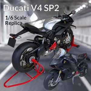 Modèle de locomotive ultra léger en alliage de carbone Ducati [Collection artisanale] 1/6, très grand format - Product Image 2