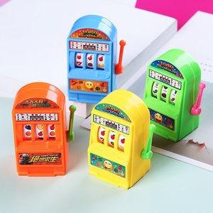 Fun Jackpot Mini Slot Machine Juguetes antiestrés Juegos para niños Máquina segura Banco Divertidos juguetes de mordaza Regalos de Navidad - Product Image 5