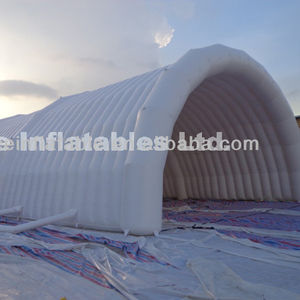 Grande tente <span class=keywords><strong>hangar</strong></span> gonflable en PVC, tente <span class=keywords><strong>tunnel</strong></span> gonflable à ossature pneumatique, abri de stockage industriel - Product Image 5