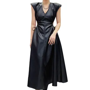 TWOTWINSTYLE 2023 модное винтажное платье с V-образным вырезом без рукавов и высокой талией из хлопка