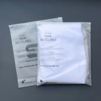 Sacs à fermeture éclair givrés personnalisés de luxe écologiques avec logo pour vêtements, sweats à capuche, t-shirts – Sacs refermables pour l'emballage de vêtements