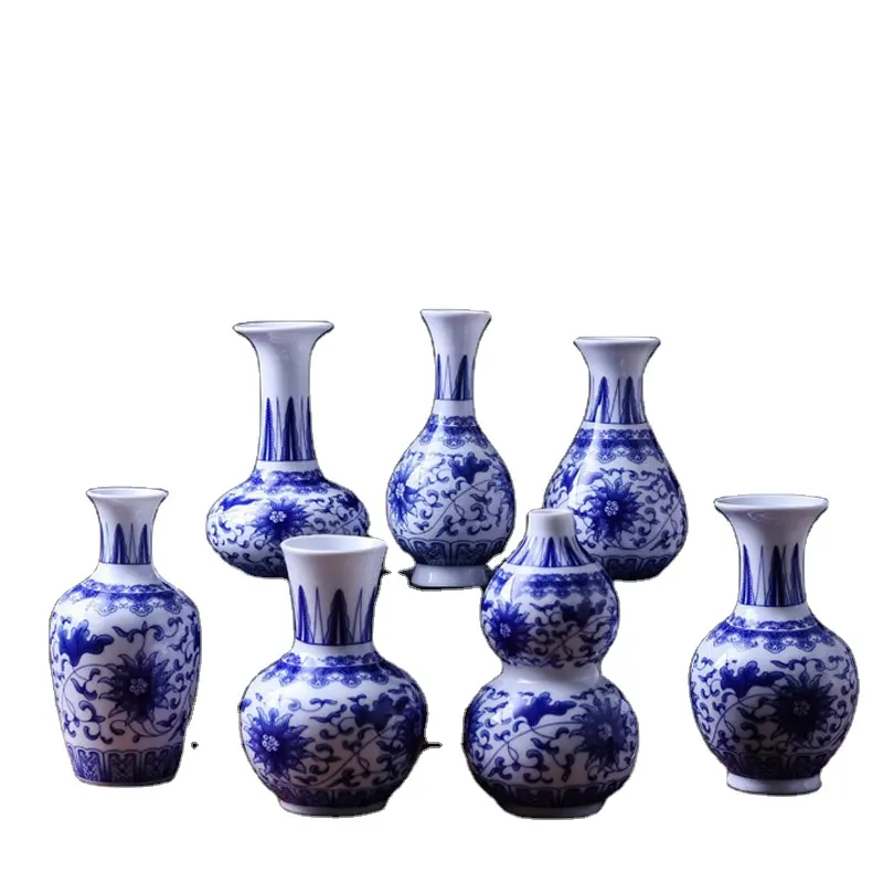 Antique Blue White Ceramic Vase Vintage Home Decor Porcelain Flower Vase with Rustic Chinese Design Style Modern Home Decor