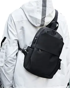 Anti-Diefstal Designer Koreaanse Sport Custom Nylon Sling Borst Schoudertas Rugzak Crossbody Mannen Sling Bag Met Usb Opladen poort